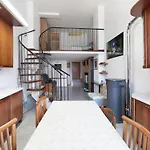 Welcoming In With Pool Appartement