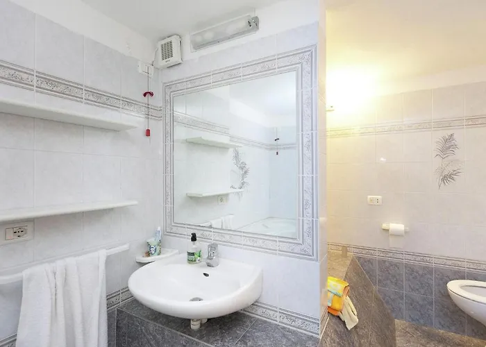 Welcoming In With Pool Valbrona