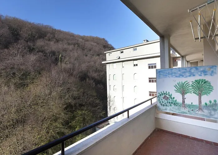 Apartment Welcoming In With Pool *