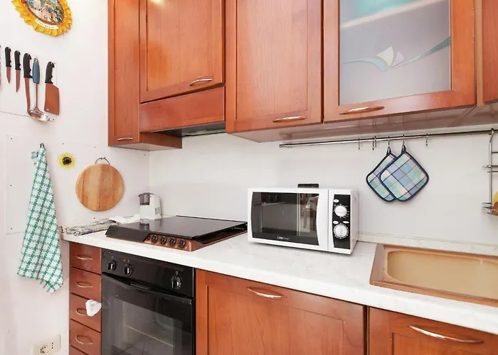 Welcoming In With Pool Apartmán *