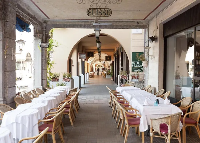 Welcoming In With Pool *