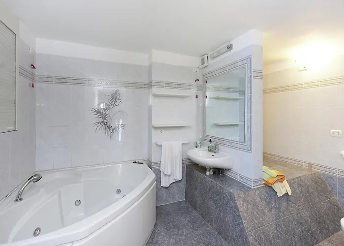 Welcoming In With Pool Valbrona