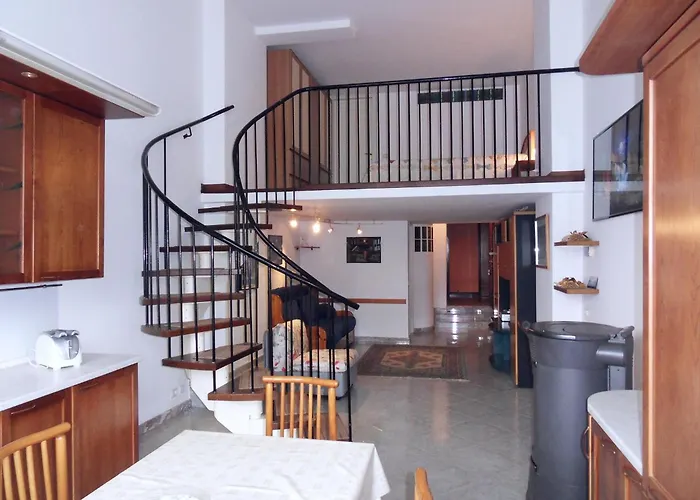 Apartment Welcoming In With Pool